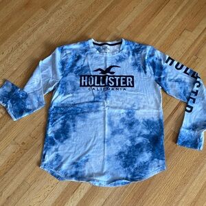 M Hollister Long Sleeve Tee in Blue and White